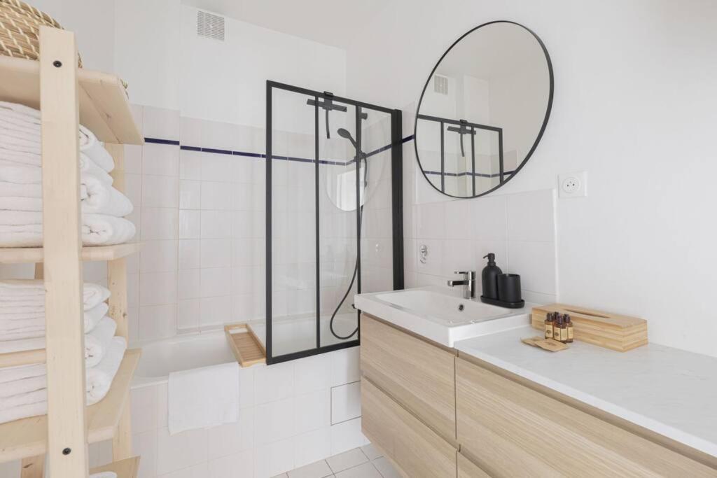 Apartment 1 Bedroom # Paris 14 # Alesia Exteriör bild